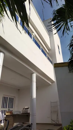 Vente d'une villa à Agoè Zongo, R+1, 1 lot, à 300 m du goudron – 75 millions FCFA — photo 2