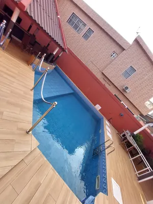 Villa meublée 4 pièces avec piscine et jardin à louer à Kpogan – 700 000 FCFA/mois