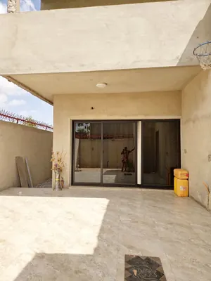 Vente d'une villa duplex à Sogbossito Somayaf, 6 chambres, 300 m², nouvelle construction – 55 000 000 FCFA — photo 1