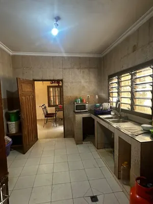 Villa 2 chambres en vente à Légbassito – 45 millions FCFA — photo 2