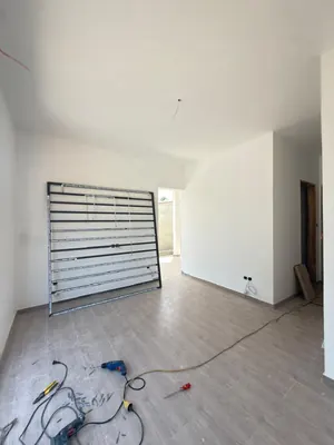 Vente d'une villa à Djidjolé, duplex avec piscine, 4 chambres, nouvelle construction – 65 millions FCFA — photo 5