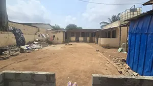 Villa 3 chambres en vente à Ségbé Akato – 55 000 000 FCFA — photo 3