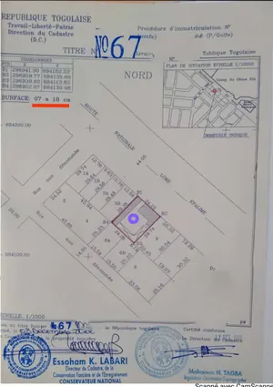 Vente d'un terrain à Adidogomé Douane, 718 m², en bordure de goudron – 180 millions FCFA