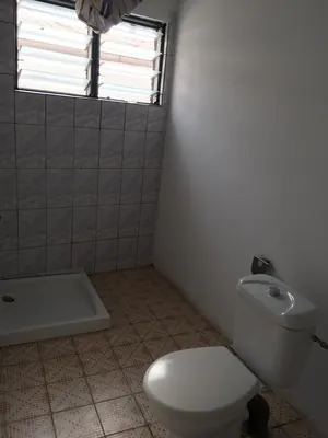 Vente d'une villa à Adidogomé Awatamé, 3 chambres, demi-lot, titre foncier personnel – 50 millions FCFA — photo 10