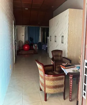Villa 11 chambres à vendre à Cito Aéroport – 450 millions FCFA — photo 3