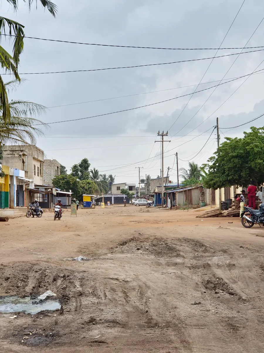 Terrain 2 lots de 1200 m² en vente en bordure de goudron à Agoè Logopé – 80 millions FCFA
