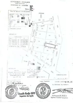 Terrain demi lot avec bâtiment 1 chambre salon en vente à Klikamé – 35 millions FCFA — photo 4