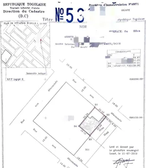 Vente d'un entrepôt à Agoè Fiovi, 668 m², accès direct au goudron – 72 millions FCFA — photo 2