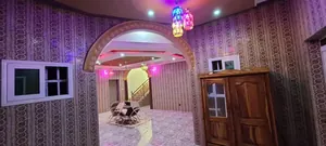 Hôtel triplex à vendre sur 1 lot à Agoè Sogbossito – Titre foncier – 700 millions FCFA — photo 3