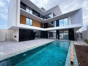 Villa 6 chambres 600 m² en vente à Tokoin Wuiti – 900 millions FCFA — photo 2