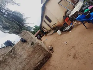 Maison 6 pièces à vendre à Sagbado Logoter Marché – 8,5 millions FCFA — photo 3