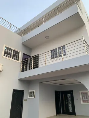 Villa duplex 5 chambres à louer dans la réserve d'Agoè – 800 000 FCFA/mois