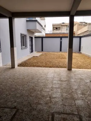 Villa 7 pièces en vente à Avenou – 300 m² – Titre foncier personnel – 170 millions FCFA — photo 4