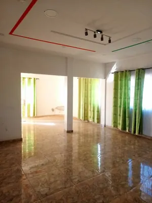 Vente d'une villa à Hountigomé, R+2, 10 chambres, 447 m², angle de rue – 250 millions FCFA — photo 6