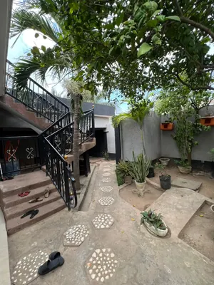Vente d'une villa à Agoè Sogbossito, 3 chambres, sur 300 m², titre foncier personnel – 43 millions FCFA