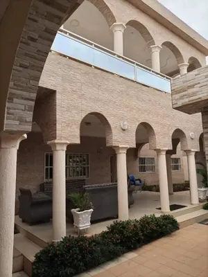 Vente d'une villa duplex à Agoè Cacaveli, 6 chambres, 603 m², proche du goudron – 190 millions FCFA à débattre — photo 4