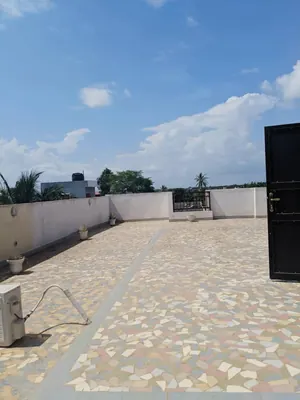 Villa duplex meublée à louer à Logopé, non loin du carrefour Obeno – 500 000 FCFA/mois — photo 3