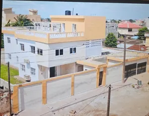 Villa duplex 4 chambres en location à Tokoin Doumassesse – 700 000 FCFA/mois
