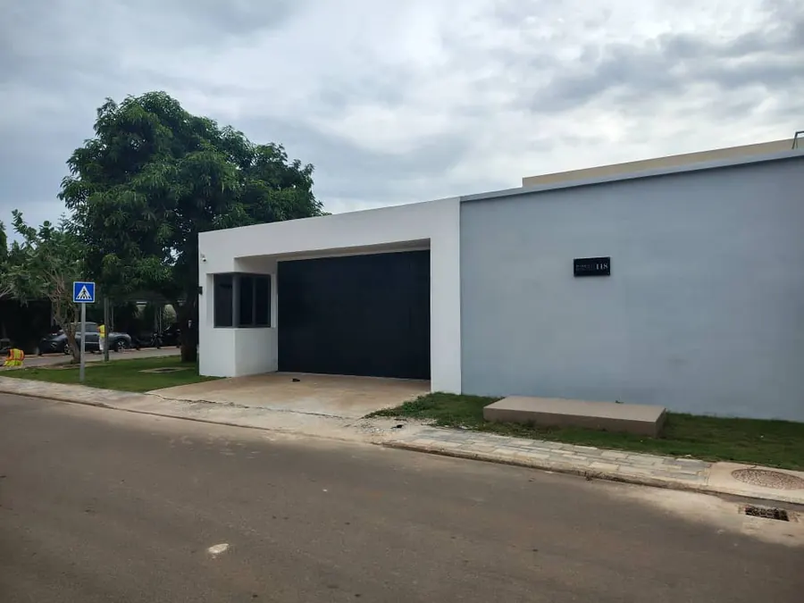 Villa 4 chambres à vendre sur 752.13 m² à Cité Renaissance, Lomé – 600 millions FCFA