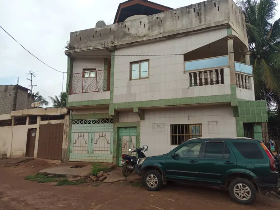 Maison R+2 en vente à Adidogomé Atigangomé – 40 millions FCFA