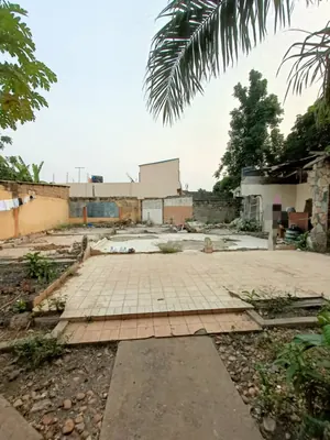 Terrain 1 lot 600 m² en vente à Adidogomé Boukarou Souviépé – à partir de 25 millions FCFA