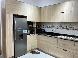 Appartement meublé 3 chambres à louer au bord du goudron à Léo 2000, Agoè – 600 000 FCFA — photo 2