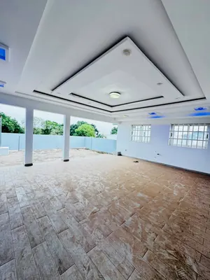 Villa duplex 5 chambres à louer à Agoè Réserve – 1 000 000 FCFA/mois — photo 2