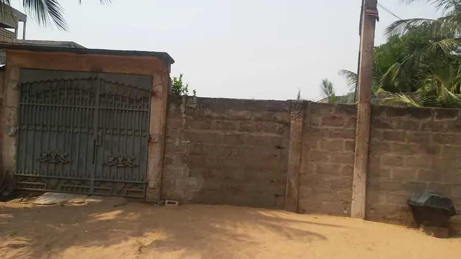 Maison 2 pièces à vendre à Avepozo CS Nouvelle Génération – 15 millions FCFA