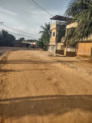 Terrain clôturé avec bâtiments en vente à Adidogomé Avenou Avé Maria – 57 millions FCFA — photo 9